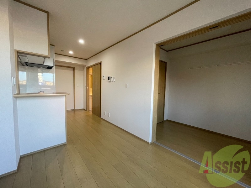 居室・リビング　ＬＤＫのお部屋のお写真です。キレイですね！