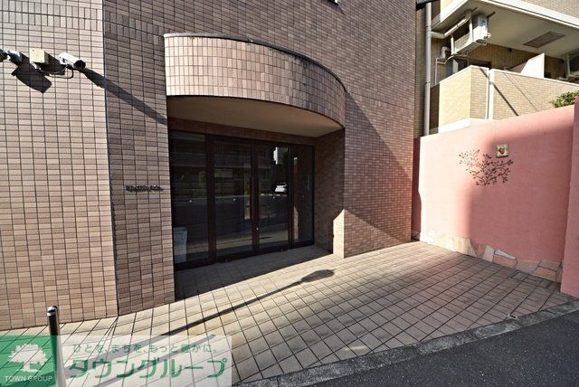 エントランス　部屋探しは株式会社　タウンハウジング　までお気軽にお問合せ…