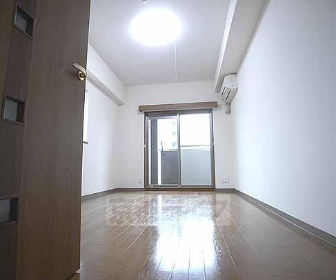 トイレ　清潔感のある洋式トイレです。