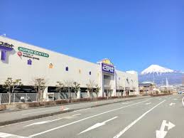 スーパー　業務スーパー エスポット富士店（スーパー）まで573m