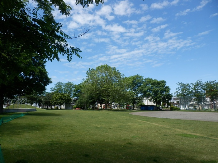 公園　にれ公園（公園）まで457m