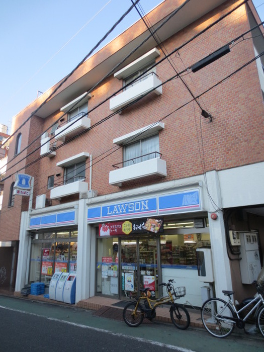 コンビニ　ローソン（コンビニ）まで579m