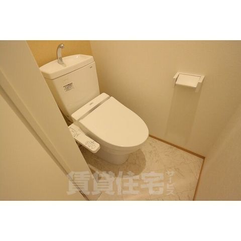 トイレ　同型モデル