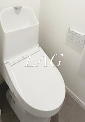 トイレ　トイレ(同仕様)です。