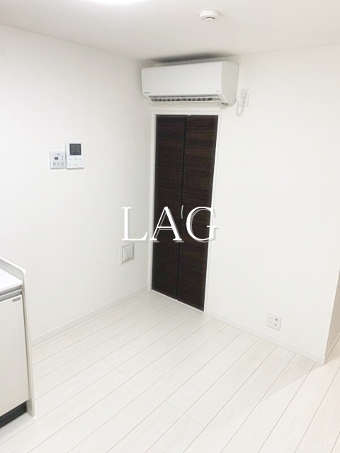 居室・リビング　洋室のお部屋です。