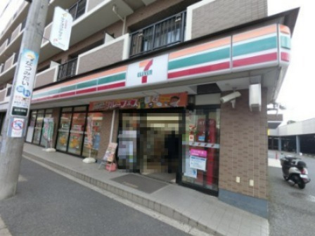 コンビニ　セブンイレブン 船橋塚田駅前店（コンビニ）まで1994m