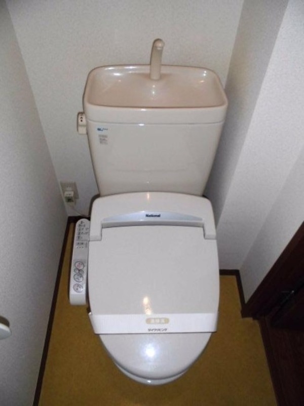 トイレ　図面と現状に相違がある場合には現状を優先