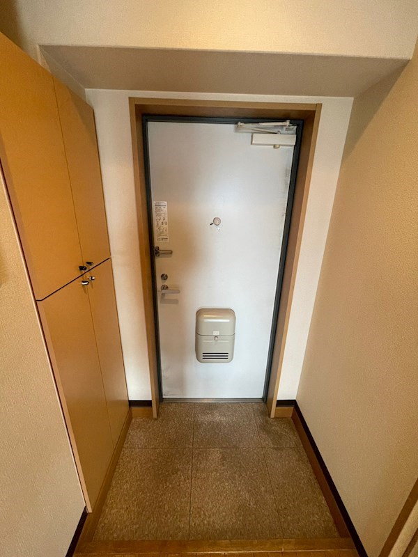 玄関　※2023年5月31日撮影したもの