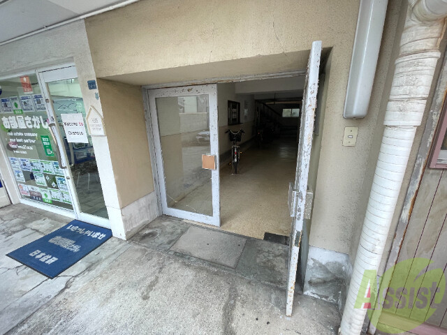 エントランス