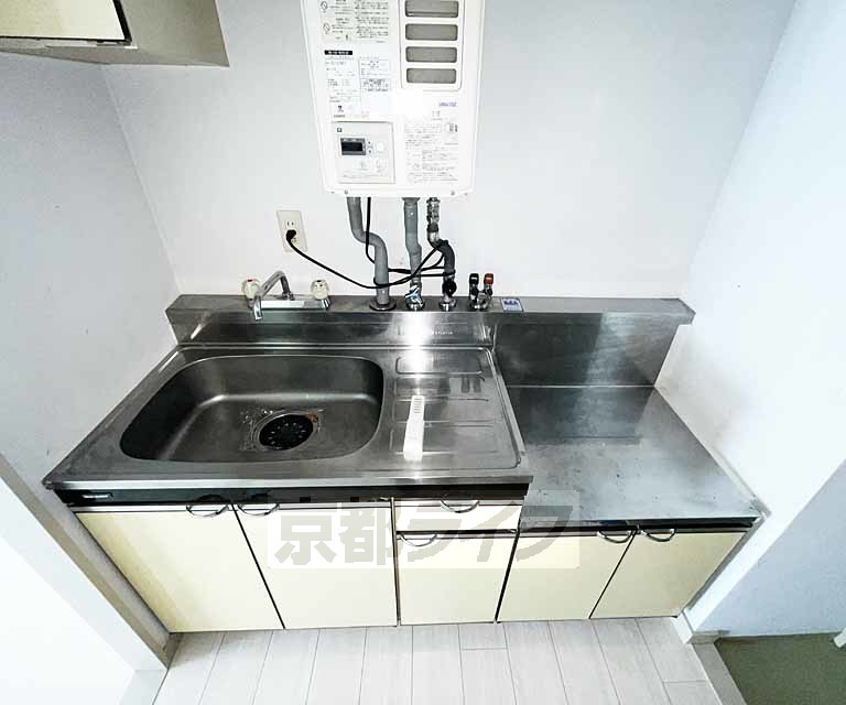 キッチン　ガスコンロ設置可