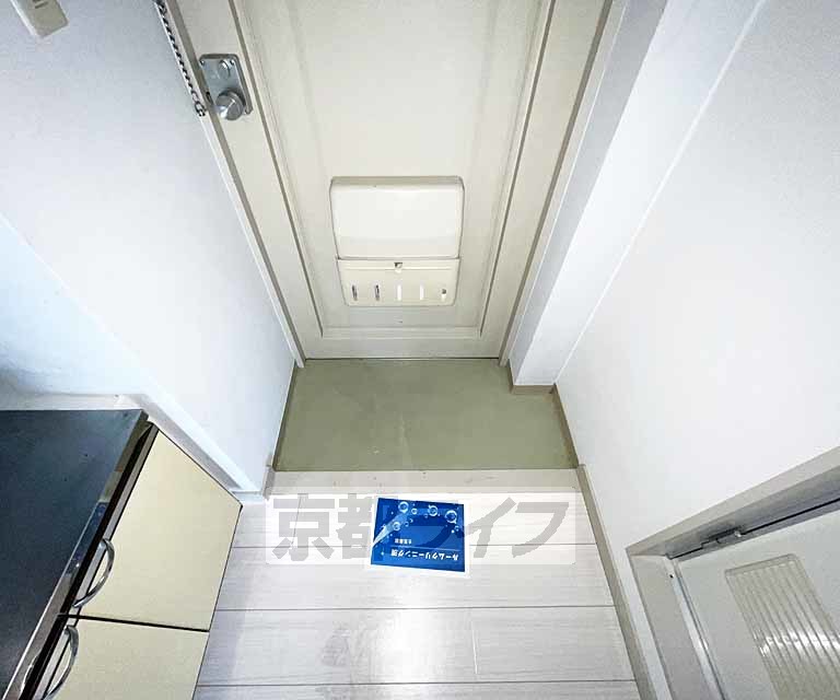 玄関　大きな段差がありません