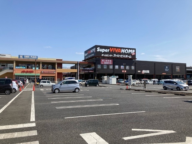 ホームセンター　スーパービバホーム埼玉大井店（ホームセンター）まで1447m