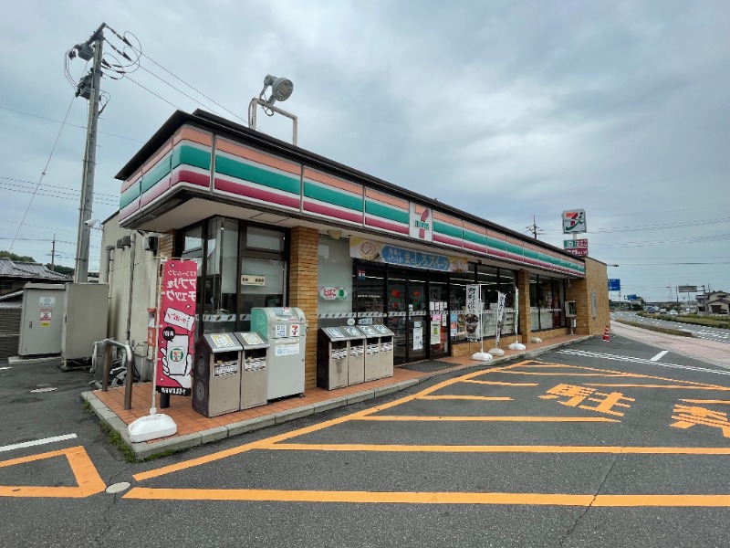 コンビニ　セブンイレブン　倉敷玉島インター店（コンビニ）まで939m