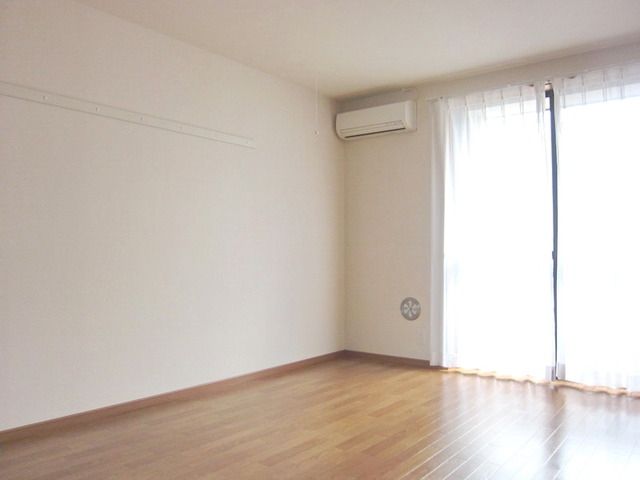 居室・リビング　♪明るいお部屋♪
