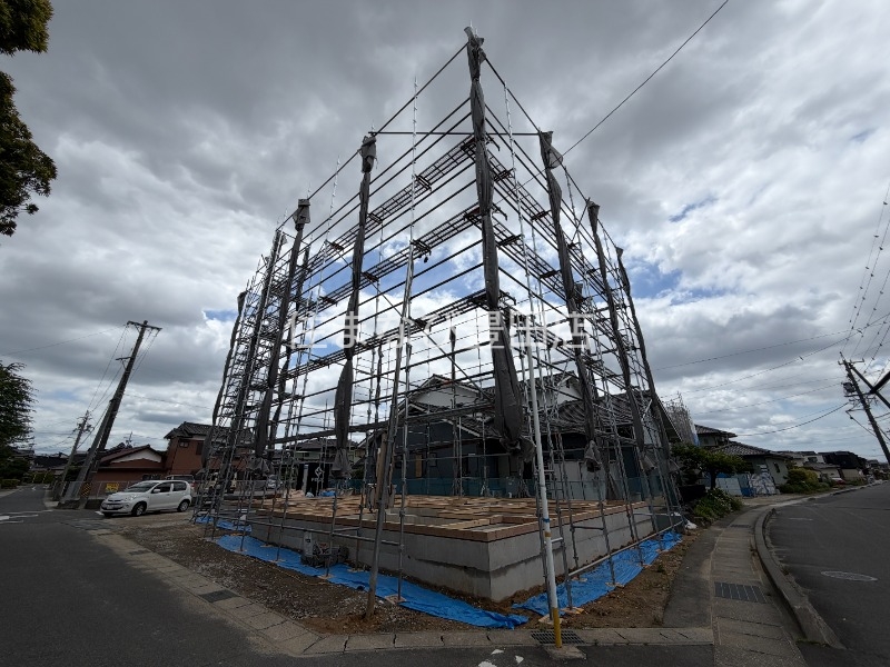 建物外観　建築中外観