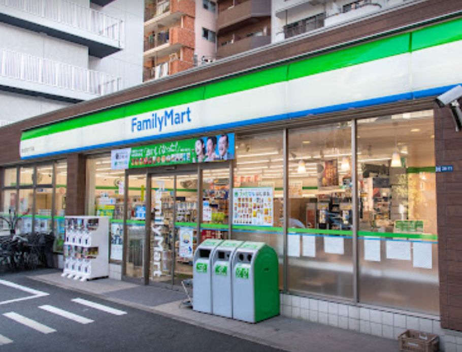 コンビニ　ファミリーマート 西五反田六丁目店（コンビニ）まで974m