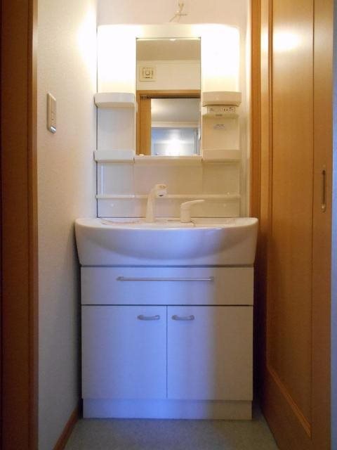 洗面設備　参考写真