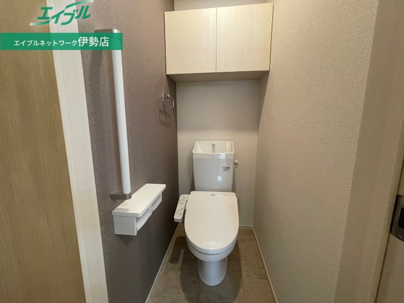 トイレ　別部屋参考写真です