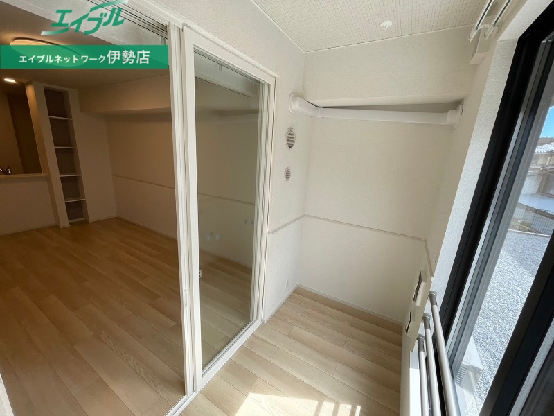 バルコニー　別部屋参考写真です
