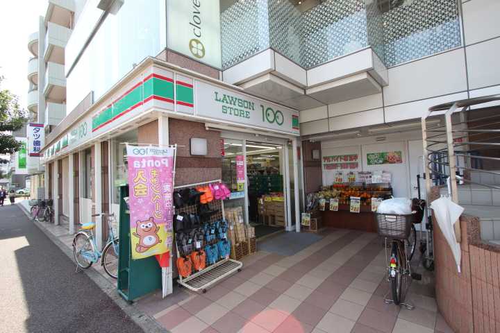 コンビニ　ローソンストア１００幕張本郷店（コンビニ）まで702m
