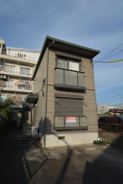 建物外観　★人気の積水ハウス施工・1フロア1世帯のみ★