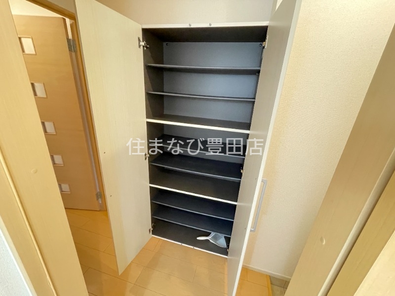 収納　同型別部屋写真