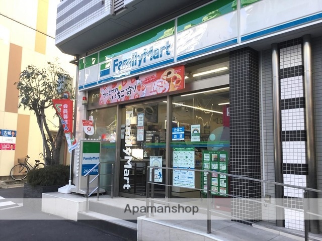 コンビニ　ファミリーマート市谷柳町店（コンビニ）まで397m