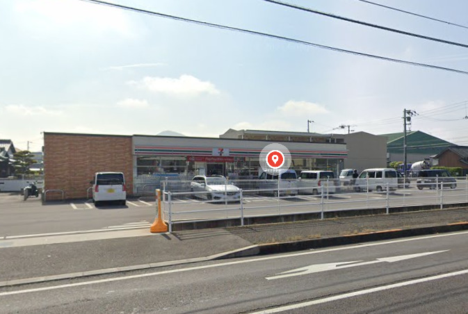 コンビニ　セブンイレブン 高松香川町大野北店（コンビニ）まで895m