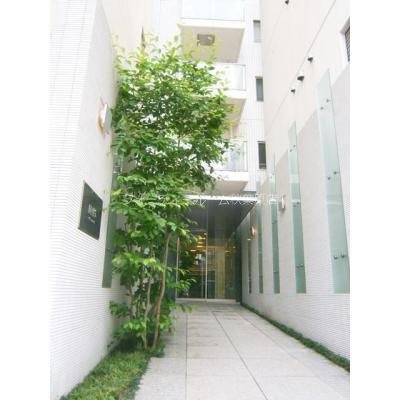 エントランス　★《見学予約受付中》当店では契約金がクレジット決済可能です★