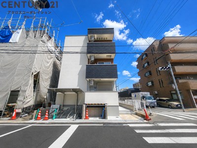 建物外観　オートロック、宅配ボックス完備☆