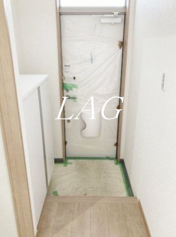 玄関　玄関です。