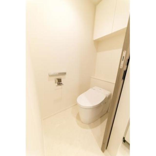 トイレ　※写真は同タイプ住戸です。