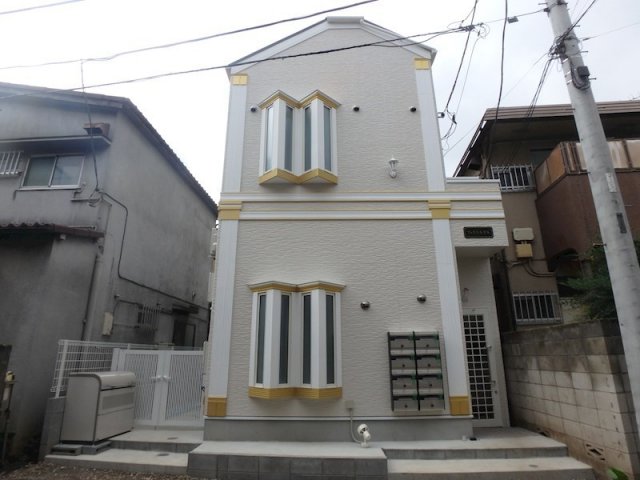 建物外観　フェリスルチルの外観☆