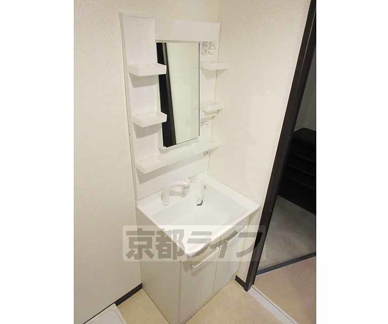その他設備　大きい洗面台だ！
