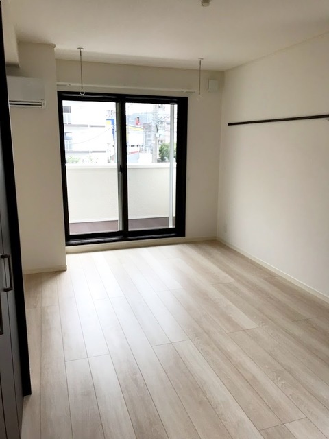 居室・リビング　開放感のあるゆったりとしたお部屋です♪