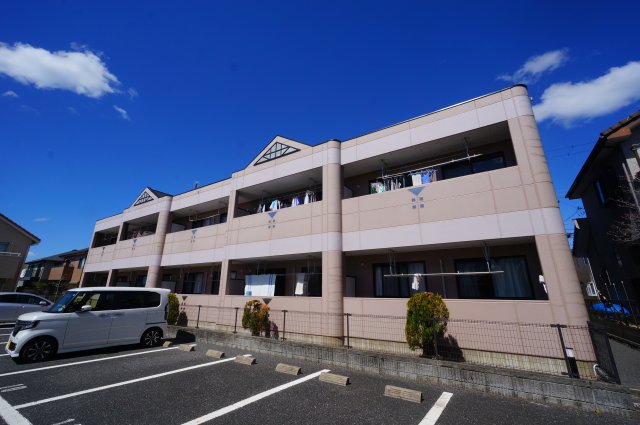 建物外観　物件、駅でお待ち合わせでのご案内歓迎！