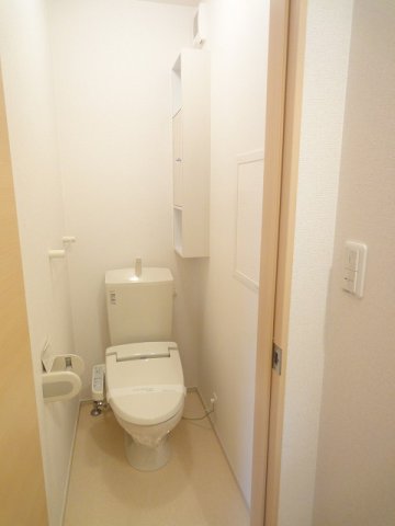 トイレ　コンパクトで使いやすいトイレです