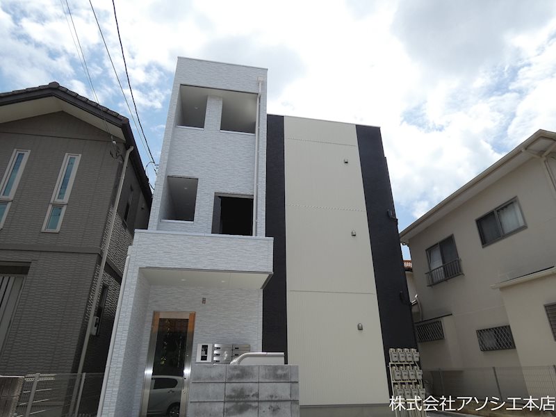 建物外観　ウエストガーデン越谷袋山のご紹介は住まいの窓口アソシエにお任
