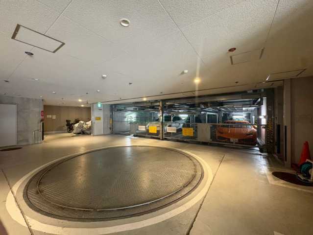 駐車場　代官山ＢＬＥＳＳ鉢山