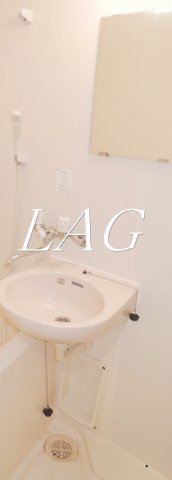 洗面設備　洗面台です。