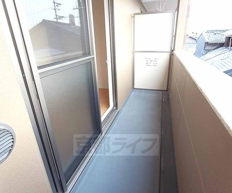 バルコニー　西向きのベランダです！
