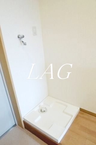 その他設備　室内洗濯置き場です。