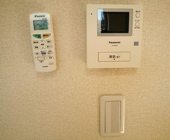 セキュリティ　「TVモニター付インターフォン」