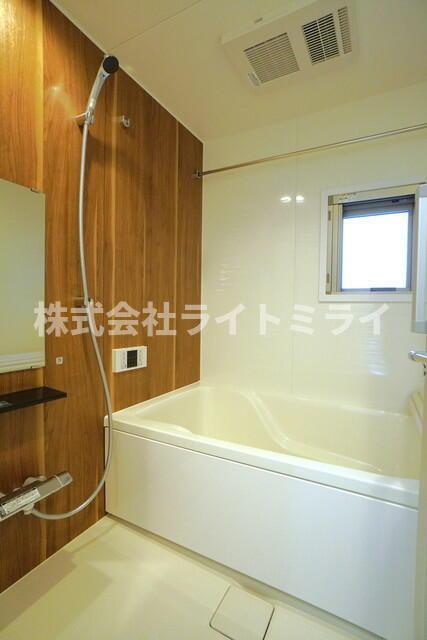 バス・シャワールーム　※写真は同タイプ住戸です。?
