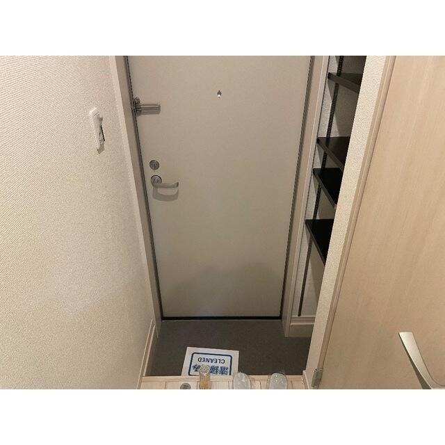 玄関　?
