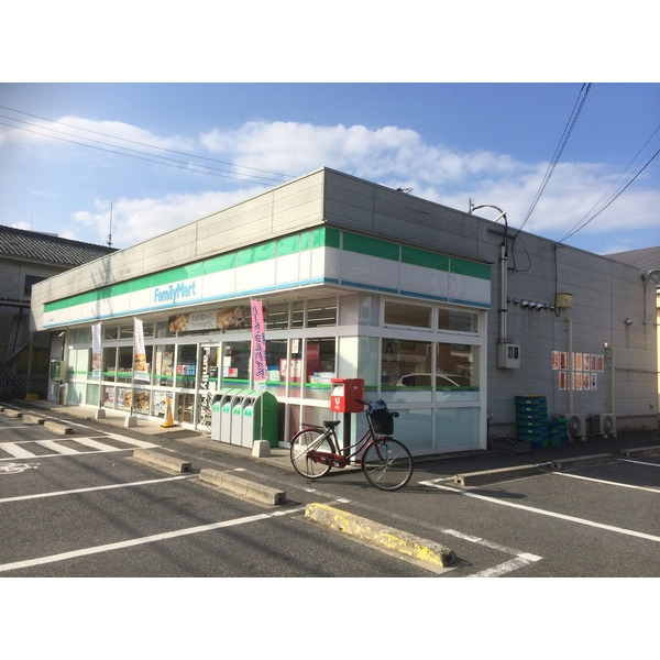 コンビニ　ファミリーマート水口本綾野店（コンビニ）まで516m
