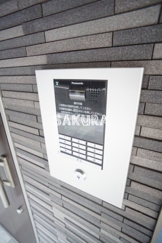 セキュリティ　女性の方でも安心のモニター付きオートロック♪