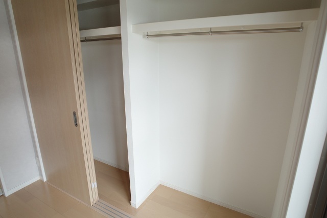 収納　写真は別号室です。現況優先