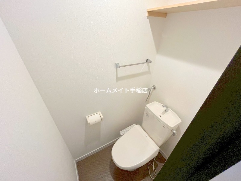 トイレ　ウォシュレット付き♪