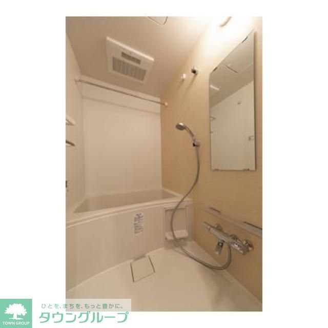 バス・シャワールーム　※写真は同タイプ住戸です。